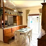 Nelly's House شقة