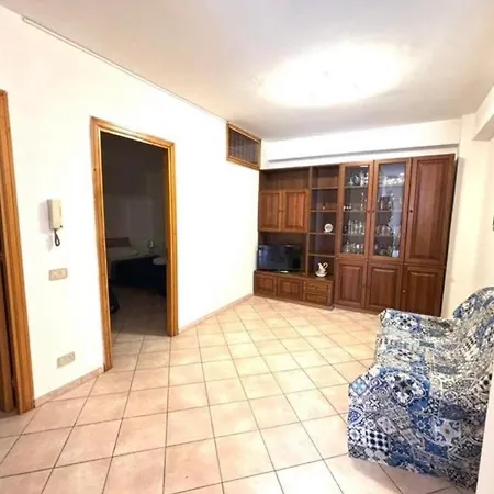 Nelly's House Apartment *
