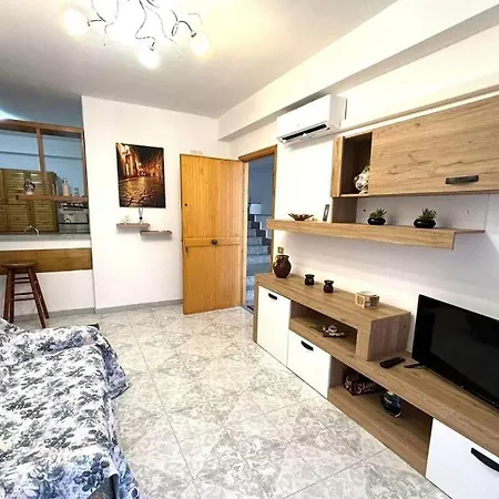 Apartment Nelly's House Terrasini